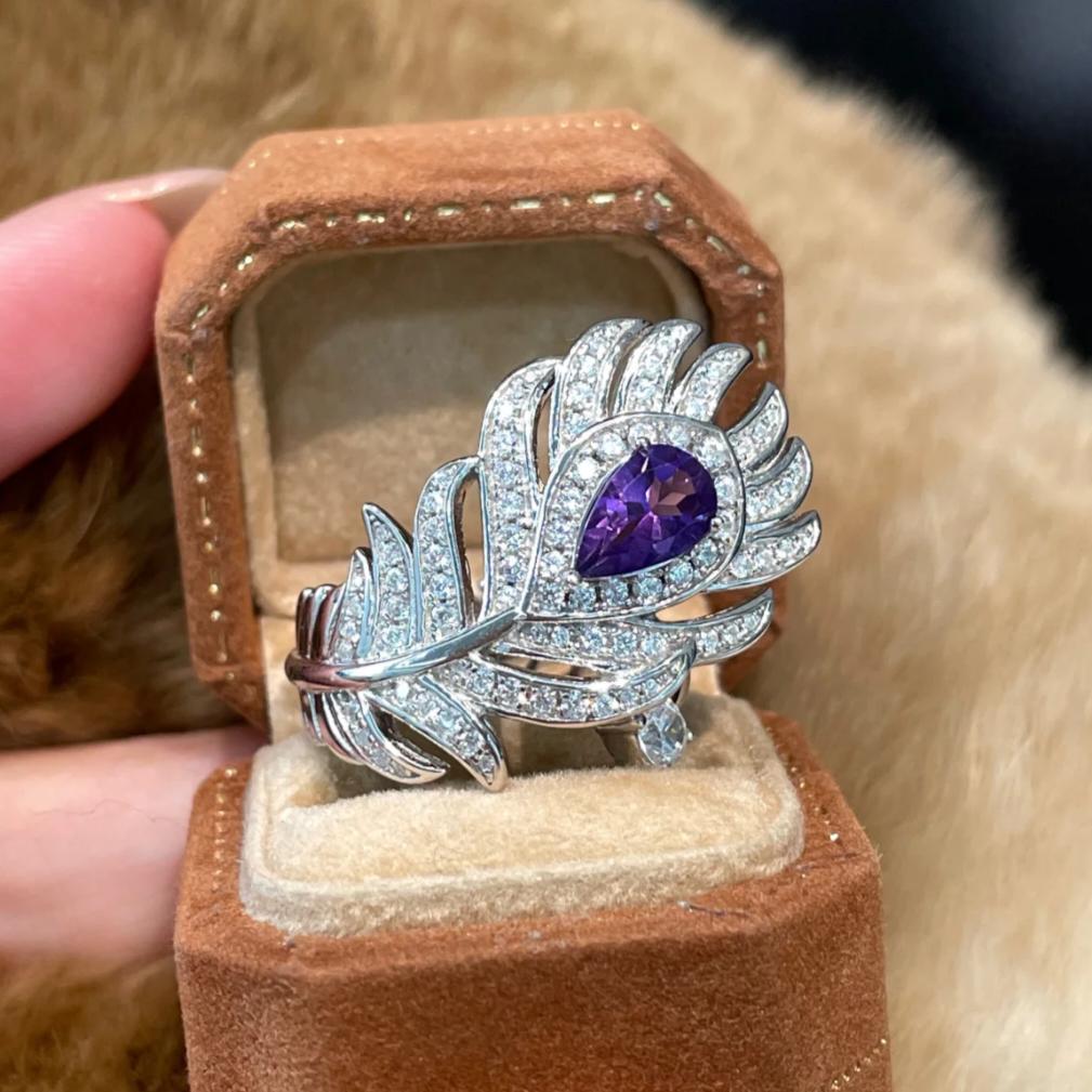 Exquisite 1 Carat Purple Blue Gemstone Feather Ring in S925 Sterling Silver