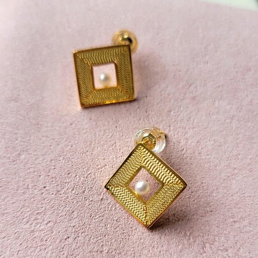 Square White Pearl Earrings, 14K Gold-Plated Sterling Silver (S925), Geometric Design