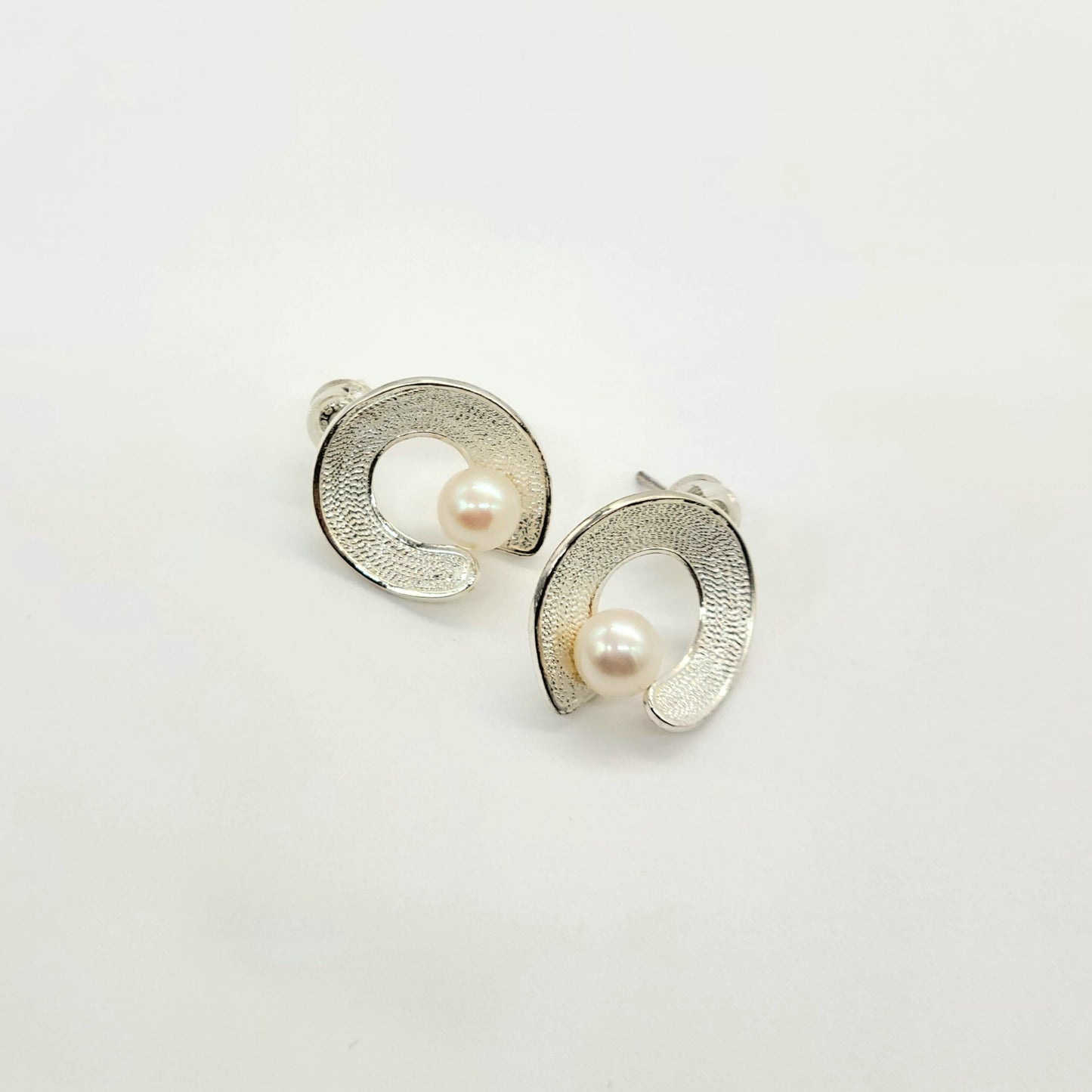 Sheep's Horn Earrings, S925 Sterling Silver with White Pearl, Minimalist Design