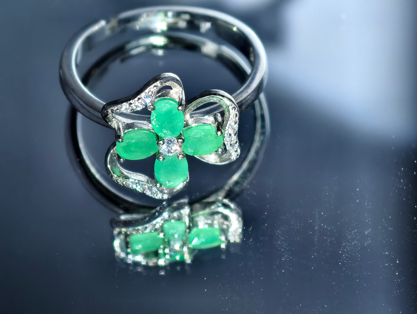 Green Flower Ring, S925 Sterling Silver, Natural Emerald Gemstones – Elegant Floral Gemstone Jewelry