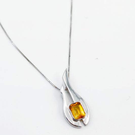 Geometric Natural Citrine Pandent Necklace, S925 Sterling silver,  Elegant Minimalist, Yellow Crystal November Birthstone Jewelry