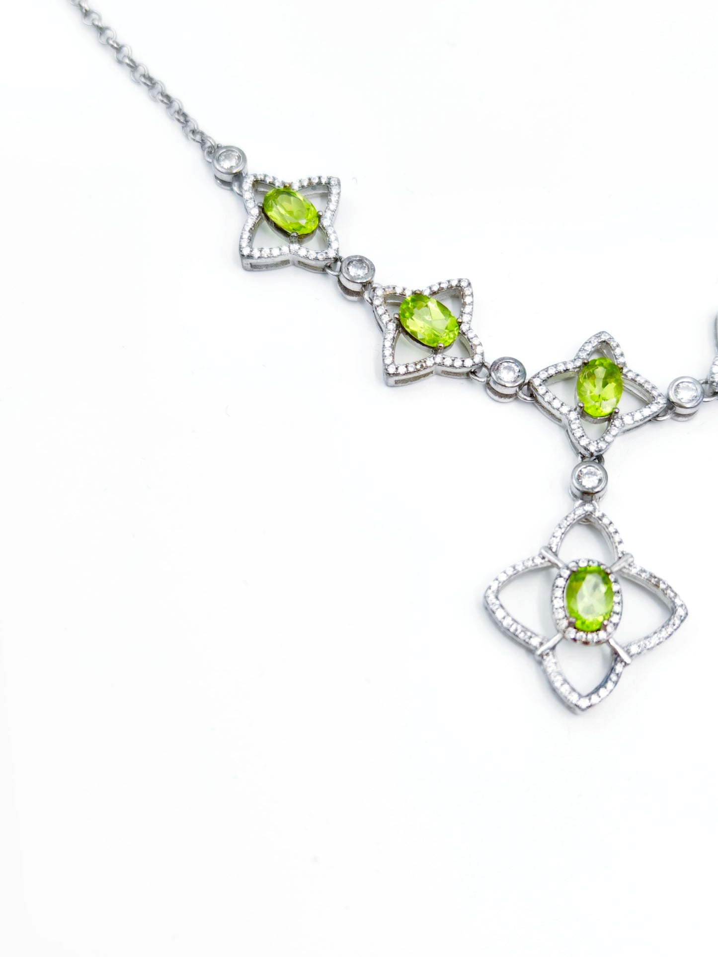 Four-Corner Rhombus Peridot Necklace, S925 Premium Natural Gemstone, Unique Geometric Gemstone Jewelry, Perfect Gift & Fashion Accessory