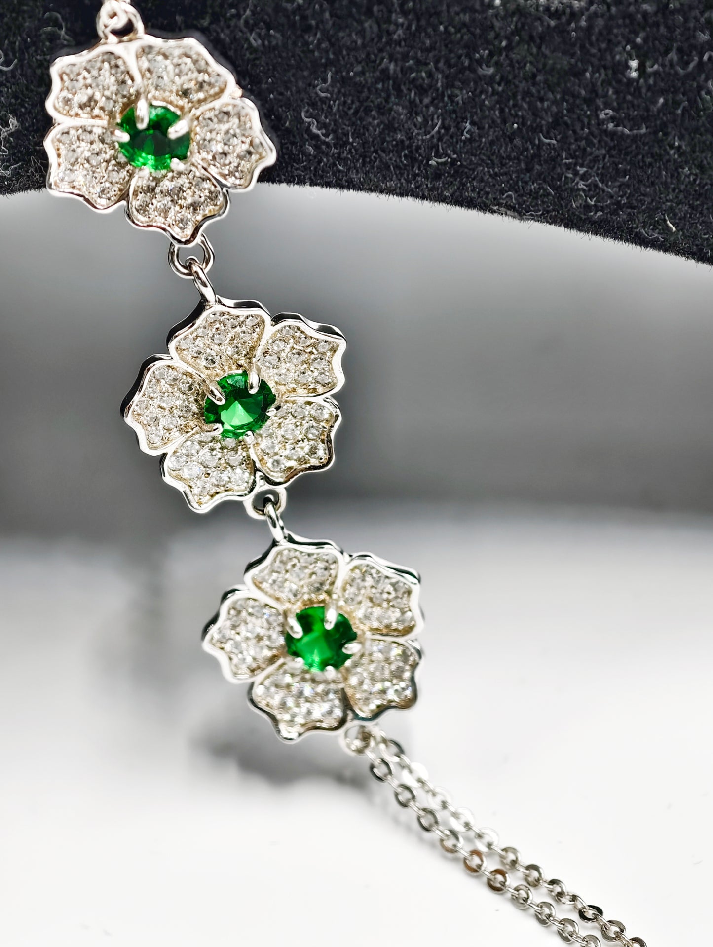 Flower Natural Diopside Bracelet, S925 Sterling Silver, Fashion Green Gemstone, Elegant Floral Gemstone Jewelry