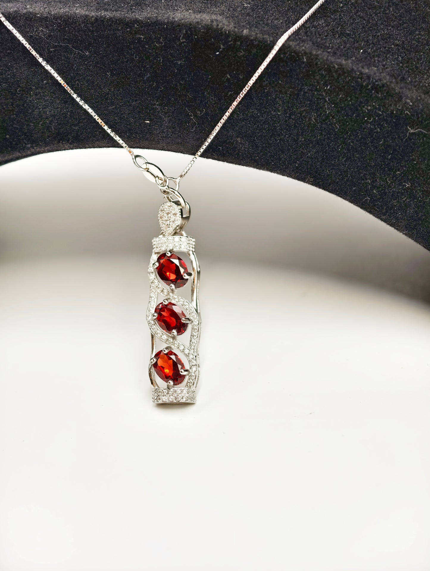 Natural Garnet Pendant Necklace - S925 Sterling Silver, Red Gemstone Jewelry, Elegant February Birthstone Gift for Women