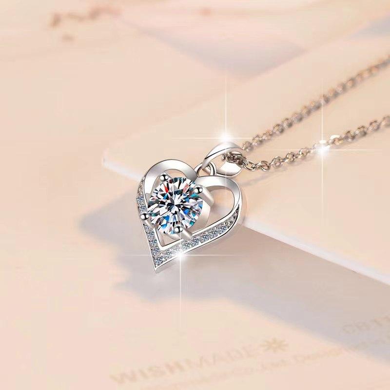 Heart Necklace, 1 Carat Synthetic Moissanite, S925 Sterling Silver – Elegant and Sparkling Gift for Any Occasion